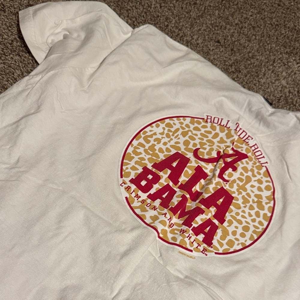 Alabama Crimson Tide cheetah print logo t-shirt (2XL) - EUC!